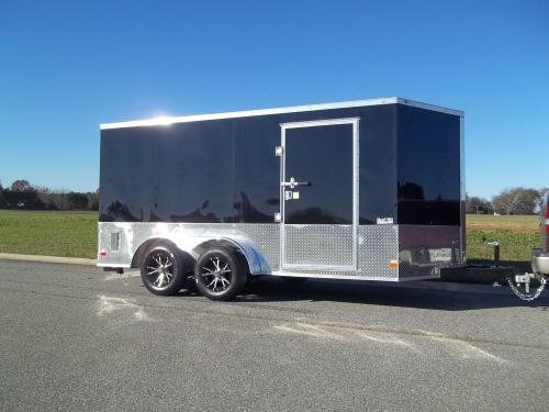 Fully enclosed trailers for sale